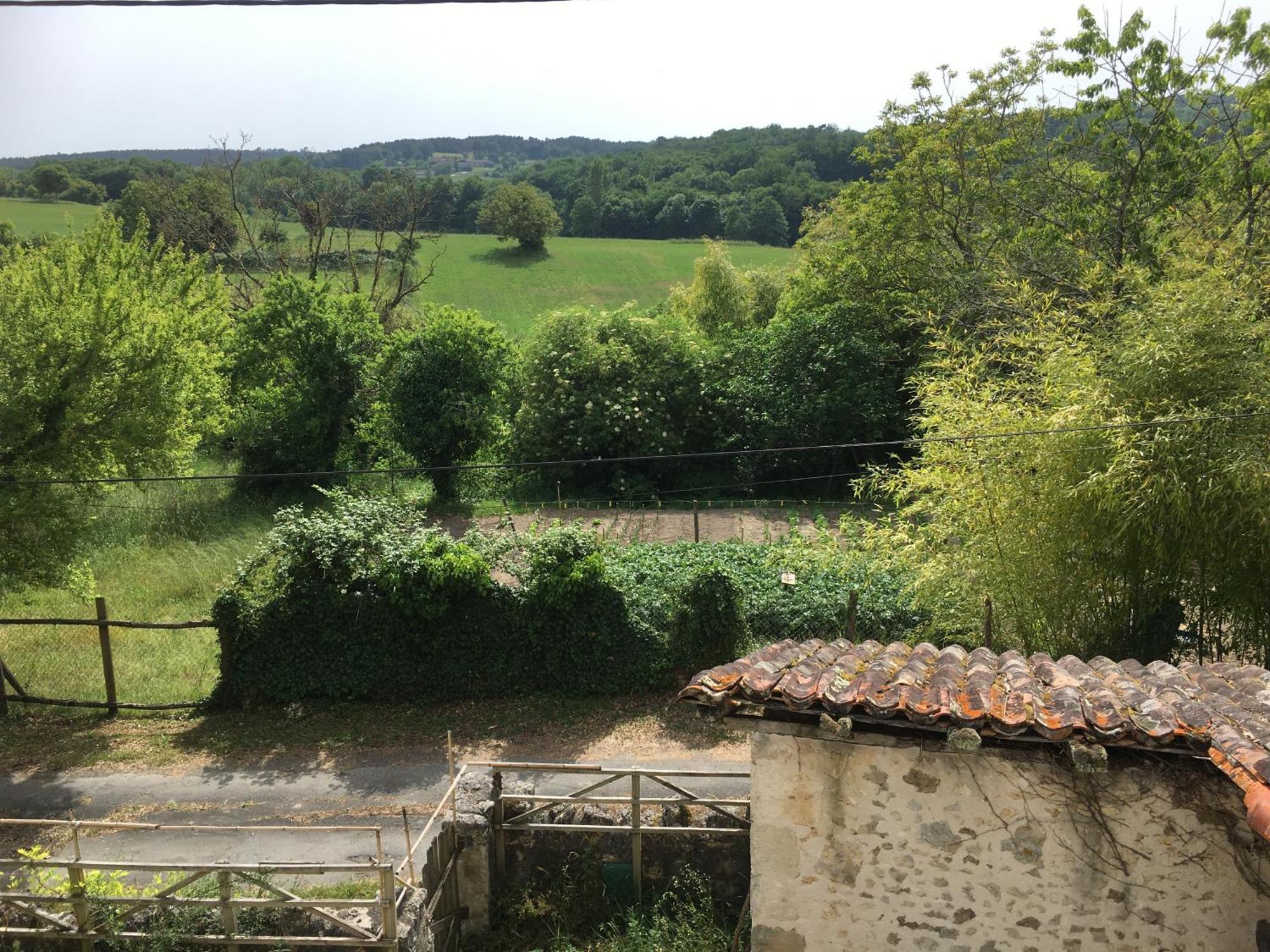 Katy'S Barn Βίλα Saint-Aulaye-Puymangou Εξωτερικό φωτογραφία